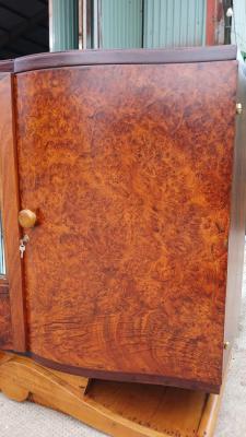 Tủ nu Cà Te thời Pháp thuộc rất ít gặp trên thị trườngTủ nu Cà Te 5